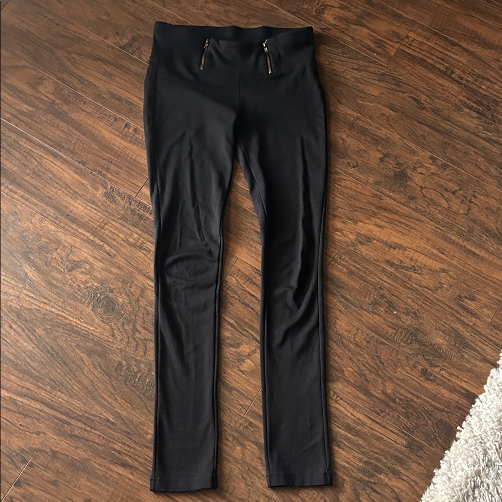 Women’s Black pants